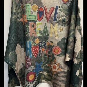 The Chandra Colorful Graphic Women's Top Made in Italy